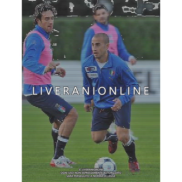 Raduno Nazionale Italiana - Allenamento Coverciano - 17.11.2008 Nella Foto: fabio CANNAVARO - luca TONI /Ph.Vitez-Ag. Aldo Liverani