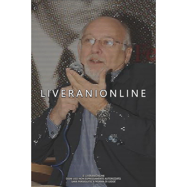 VITTORIO ZUCCONI ALLA PRESENTAZIONE DEL SUO LIBRO: \' L\'AQUILA E IL POLLO FRITTO: PERCHE\' AMIAMO E ODIAMO L\'AMERICA\' LA FELTRINELLI - MILANO © ANTONIO SORANO - AG. ALDO LIVERANI SAS