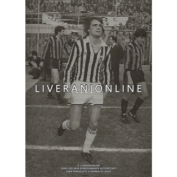 ARCHIVIO Marco Tardelli (Capanne di Careggine, 24 settembre 1954) ? un ex calciatore e allenatore di calcio italiano, prima difensore laterale e poi centrocampista di Juventus e Inter e della Nazionale italiana, con cui si laure˜ campione del mondo a Spagna \'82. Cinque volte campione d\'Italia da giocatore, dopo aver allenato anche la Nazionale italiana Under-21 e l\'Inter ? stato anche dirigente nella Juventus nell\'annata 2006-2007. GiA\' opinionista sportivo della RAI, dal maggio 2008 ? diventato vice di Giovanni Trapattoni nel ruolo di commissario tecnico della Nazionale dell\'Irlanda. NELLA FOTO:Marco Tardelli PH.ARCHIVIO AGENZIA ALDO LIVERANI SAS