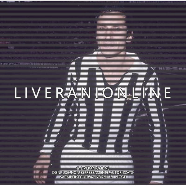 ARCHIVIO Giuseppe Furino (Palermo, 5 luglio 1946)  un ex calciatore italiano, di ruolo centrocampista.Nella societˆ bianconera sarˆ destinato a diventare titolare inamovibile per oltre un decennio, conquistando 8 scudetti (1971-72, 1972-73, 1974-75, 1976-77, 1977-78, 1980-81, 1981-82, 1983-84), 2 Coppe Italia (1978-79, 1982-83), 1 Coppa UEFA (1976-77) e una Coppa delle Coppe (1983-84). NELLA FOTO:Giuseppe Furino PH.ARCHIVIO AGENZIA ALDO LIVERANI SAS