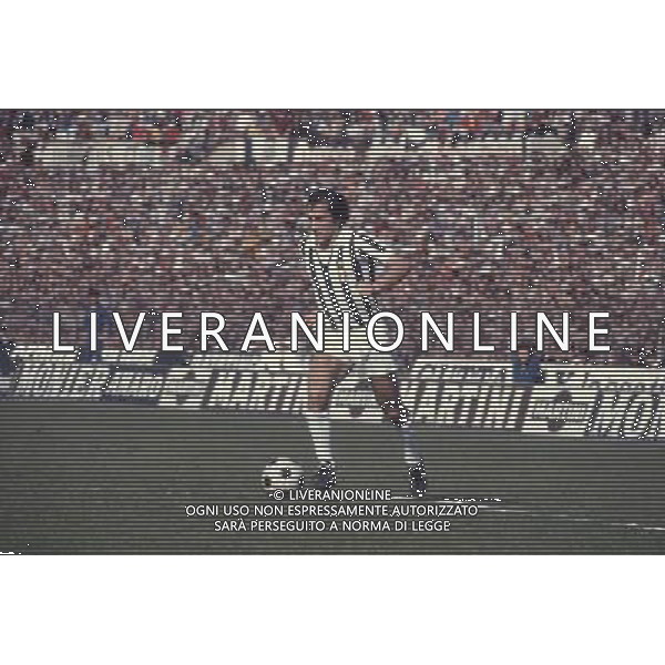 ARCHIVIO Giuseppe Furino (Palermo, 5 luglio 1946)  un ex calciatore italiano, di ruolo centrocampista.Nella societˆ bianconera sarˆ destinato a diventare titolare inamovibile per oltre un decennio, conquistando 8 scudetti (1971-72, 1972-73, 1974-75, 1976-77, 1977-78, 1980-81, 1981-82, 1983-84), 2 Coppe Italia (1978-79, 1982-83), 1 Coppa UEFA (1976-77) e una Coppa delle Coppe (1983-84). NELLA FOTO:Giuseppe Furino PH.ARCHIVIO AGENZIA ALDO LIVERANI SAS