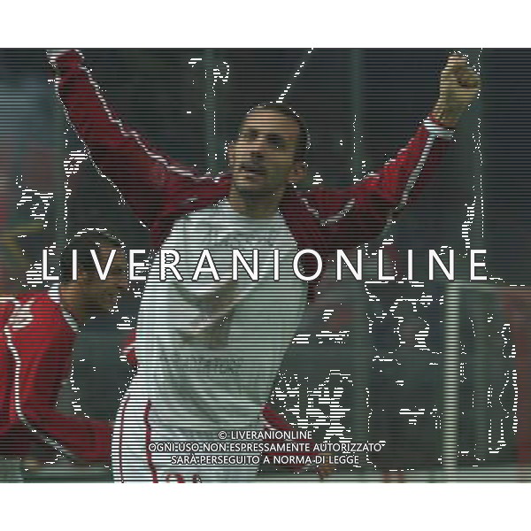 PERUGIA 06/11/2003 2° TURNO COPPA UEFA 2003-2004 GARAANDATA PERUGIA - ARIS SALONICCO NELLA FOTO:MASSIMO MARGIOTTA ESULTA DOPO IL GOAL* FOTO 1905/ROBERTO SETTONCE/ALDO LIVERANI S.A.S.