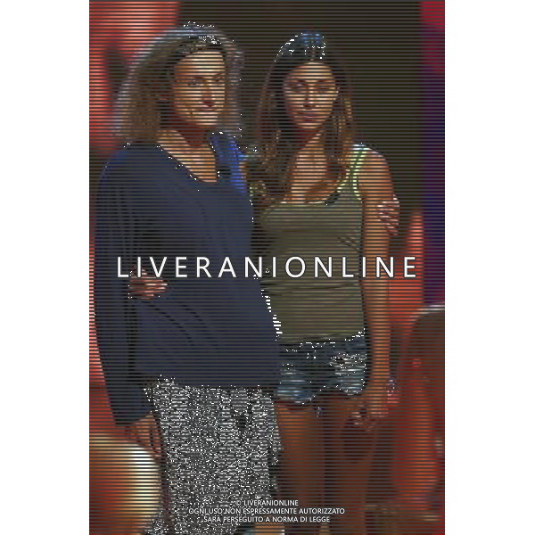 PUNTATA FINALE DELLA TRASMISSIONE TV: \' L\'ISOLA DEI FAMOSI 6\' NELLA FOTO: VLADIMIR LUXURIA - BELEN RODRIGUEZ © ANTONIO SORANO - AG. ALDO LIVERANI SAS