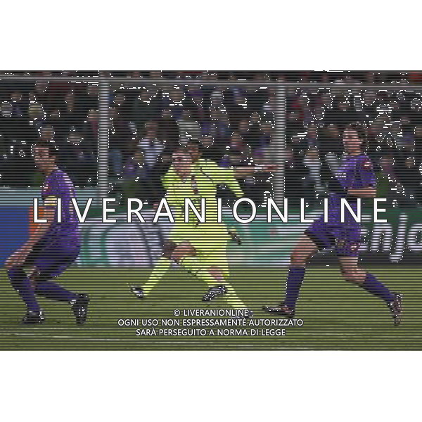 FIORENTINA - OLYMPIQUE LIONE FIRENZE, 25 NOVEMBRE 2OO8 CHAMPIONS LEAGUE GIRONE ELIMINATORIO 2008/2009 NELLA FOTO: IL GOL DEL 0-2 DI KARIM BENZEMA FOTO AG. A. LIVERANI SAS