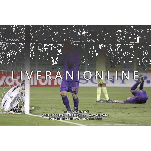 FIORENTINA - OLYMPIQUE LIONE FIRENZE, 25 NOVEMBRE 2OO8 CHAMPIONS LEAGUE GIRONE ELIMINATORIO 2008/2009 NELLA FOTO: LA DELUSIONE DI ADRIAN MUTU FOTO AG. A. LIVERANI SAS