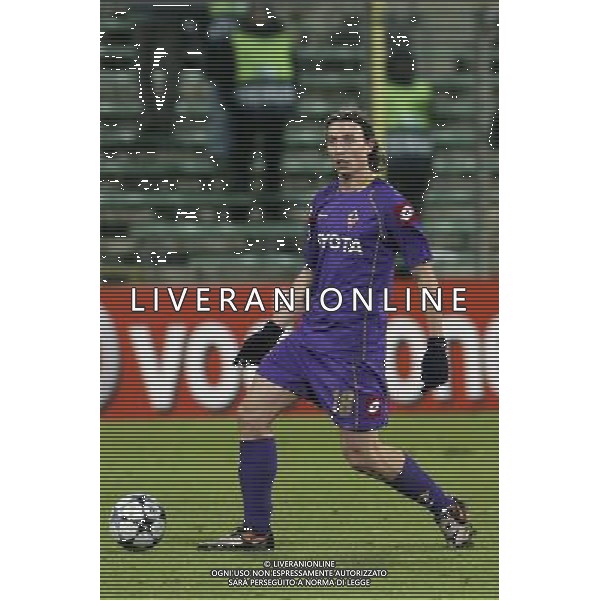 FIRENZE, 25 NOVEMBRE 2OO8 CHAMPIONS LEAGUE GIRONE ELIMINATORIO 2008 2009 FIORENTINA OLYMPIQUE LIONE NELLA FOTO: RICCARDO MONTOLIVO FOTO AG. A. LIVERANI SAS