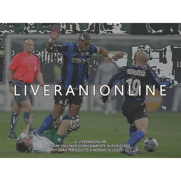 INTER-PANATHINAIKOS CHAMPIONS LEAGUE 26/11/2008 NELLA FOTO adriano karagounis e cambiasso FOTO MARCO LUZZANI-AG ALDO LIVERANI
