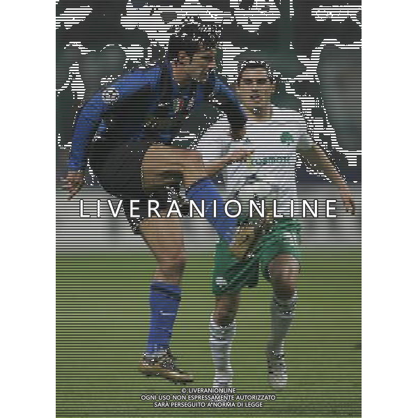 Milano 26-11-2008 champions league 2008/09 inter-panathinaikos 0:1 nella foto figo e nikos spiropoulos ph marco luzzani/ag aldo liverani s.a.s.