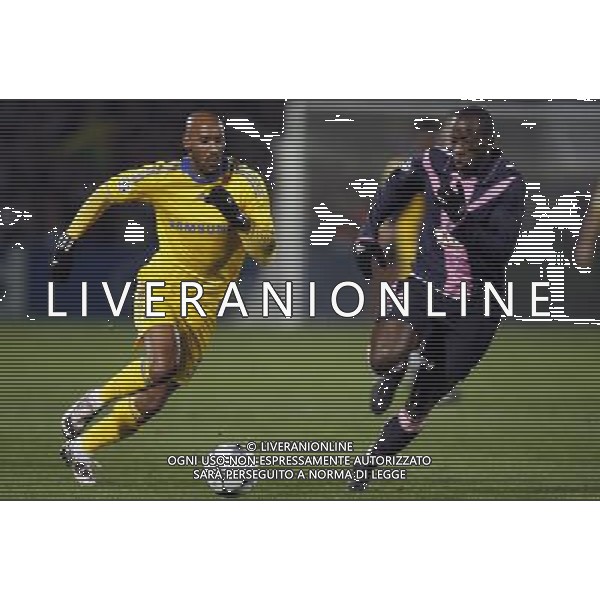 Action picture involving Chelsea\'s Nicolas Anelka and Abdou Traore BORDEAUX VS CHELSEA as match 5 of Group A of the Champions League 2008/9 in BORDEAUX (FRA) on 26/11/2008. Picture By Marcello Pozzetti©IPS Photo Agency/Ag. Aldo Liverani - ITALY ONLY -