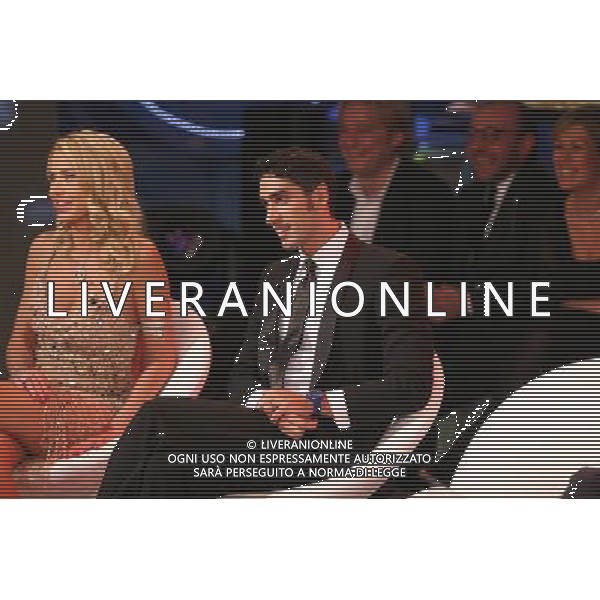 TRASMISSIONE: \' l\'ISOLA DEI FAMOSI 6 - TUTTI A CASA\' NELLA FOTO: VALERIA MARINI - FILIPPO MAGNINI © ANTONIO SORANO - AG. ALDO LIVERANI SAS