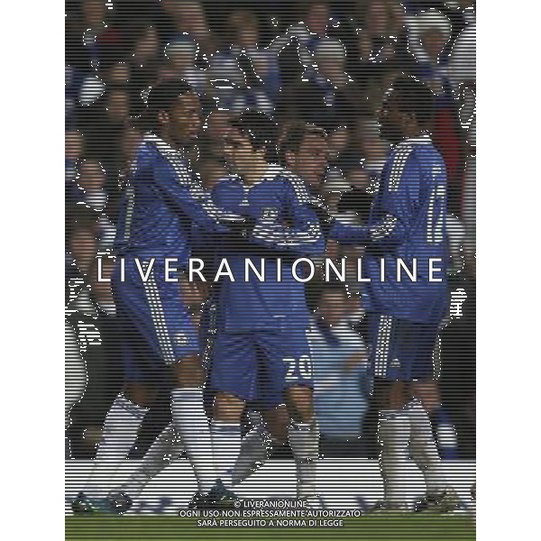 Didier Drogba of Chelsea celebrates with Deco after scoring the winning goal 2-1,Chelsea v CFR 1907 Cluj-Napoca, UEFA Champions League Gp A, Stamford Bridge, London, Date 09122008 Picture by Marc Atkins Mobile 07783 913 777 (IPS PHOTO AGENCY) - 21 Delisle road - London SE28 0JD- tel: 020 88 55 1 008 - fax: 020 88 55 1037 - ISDN: 020 88 55 1039 AG ALDO LIVERANI ONLY ITALY 