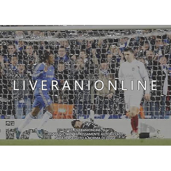 Didier Drogba of Chelsea celebrates after scoring for his team : Chelsea fc vs CFR Cluj match No: 6 for the Champions League in Group A at Stamford Bridge in London (UK) on 09/12/2007. Picture By Marcello Pozzetti ©IPS Photo Agency :21 Delisle Road London SE28 0JD mobile: 07973 308 835 AG ALDO LIVERANI ONLY ITALY 