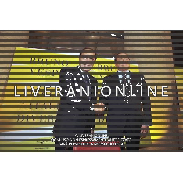 ROMA, 10 DICEMBRE 2008 PRESENTAZIONE LIBRO DI B. VESPA: VIAGGIO IN UNA ITALIA DIVERSA NELLA FOTO: BRUNO VESPA - SILVIO BERLUSCONI AGENZIA ALDO LIVERANI SAS