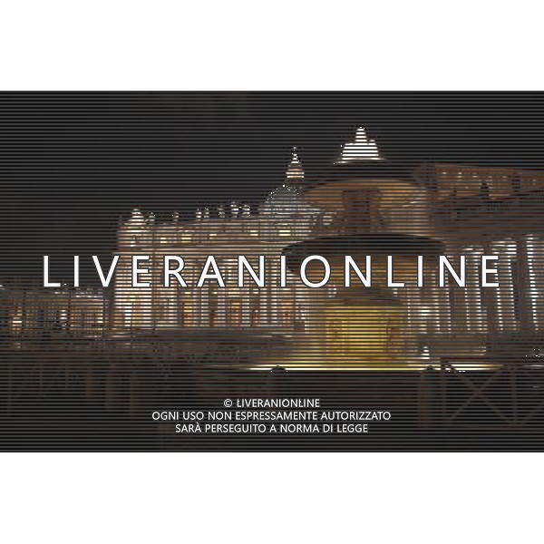 ARCHIVIO ALDO LIVERANI NELLA FOTO PIAZZA SAN PIETRO NOTTURNO VATICANO AG ALDO LIVERANI