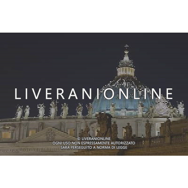 ARCHIVIO ALDO LIVERANI NELLA FOTO PIAZZA SAN PIETRO NOTTURNO VATICANO AG ALDO LIVERANI
