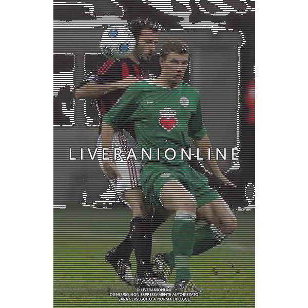 Milano 17-12-2008 coppa UEFA 2008/09 milan-wolfsburg 2:2 nella foto dzeko e giuseppe favalli ph marco luzzani/ag aldo liverani s.a.s.
