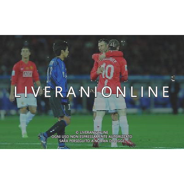 FIFA Club World Cup Japan 2008 Semifinale Yokohama - 18.12.2008 Gamba Osaka(JPN)-Manchester United(ENG) Nella Foto:l\'esultanza di WAYNE ROONEY CON GIGGS RYAN /Ph.Vitez-Ag. Aldo Liverani