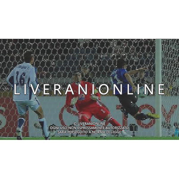 FIFA Club World Cup Japan 2008 Finale 3°-4° Posto Yokohama - 21.12.2008 Pachuca(MEX)-Gamba Osaka(JPN) Nella Foto:BANDO OCCASIONE DA GOL /Ph.Vitez-Ag. Aldo Liverani