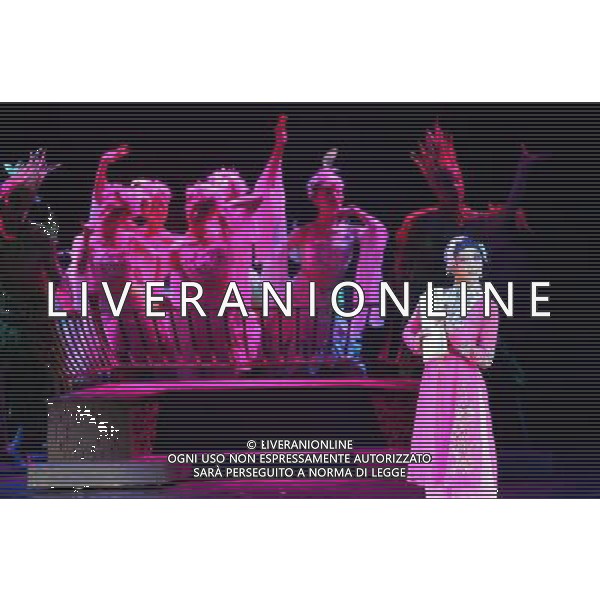 CHENGDU - NOVEMBER 26: Artist Hu Qinxin performs during the drama Peony Pavilion in Chengdu of southwest China\'s Sichuan province Wednesday, Nov. 26, 2008. The drama Peony Pavilion, a 16th-century tale of love, death and resurrection written by Tang Xianzu (1550-1616), has served as inspiration for a number of artists from all kind of genres, from Kunqu Opera to drama and ballet. Choreographed by Ying Zhiqi, Lu Ling and Wu Ning, this four-act full-length dance revolves around the love between Du Liniang (played by Hu Qinxin) and Liu Mengmei (played by Xu Peng), a love that extends over three lifetimes.(Photo By Qin Wang/ColorChinaPhoto) - AG. ALDO LIVERANI SAS ITALY ONLY