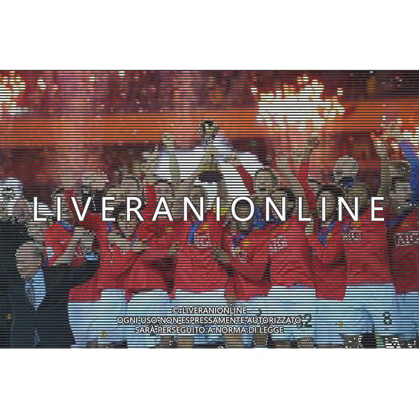FIFA Club World Cup Japan 2008 Finale 1°-2° Posto Yokohama - 21.12.2008 Manchester United(ENG)-Liga de Quito(ECU) Nella Foto:MANCHESTER ALZA LA COPPA /Ph.Vitez-Ag. Aldo Liverani