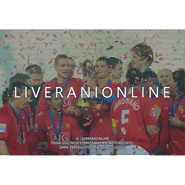 FIFA Club World Cup Japan 2008 Finale 1°-2° Posto Yokohama - 21.12.2008 Manchester United(ENG)-Liga de Quito(ECU) Nella Foto:RONALDO CRISTIANO ALZA LA COPPA /Ph.Vitez-Ag. Aldo Liverani