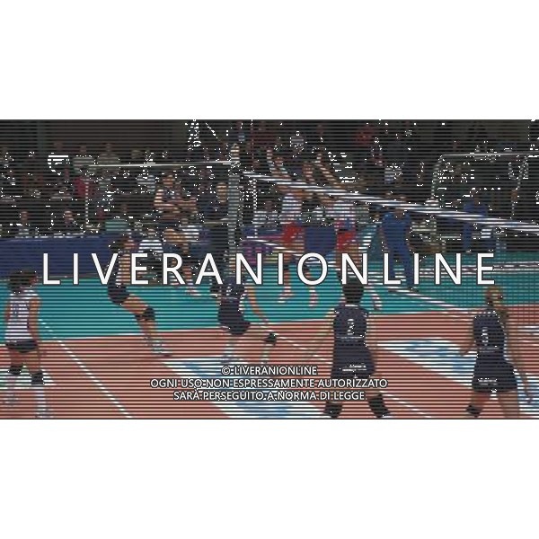 BERGAMO SABATO 22/11/2008 PALANORDA ORE 16-30 64o CAMPIONATO ITALIANO PALLAVOLO FEMMINILE SERIE A1 2008/2009 SETTIMA GIORNATA/GIRONE D\'ANDATA NELLA FOTO: PH.AG.A.LIVERANI SAS