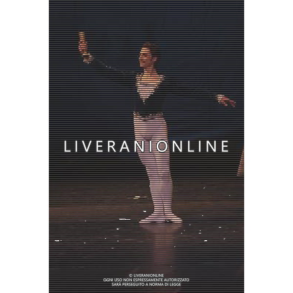 \'Il lago dei cigni\' con il Teatro Nazionale di Opera e Balletto della Moldavia al teatro Arcimboldi di Milano nella foto:Dinu Tamazlacaru © Antonio Sorano - ag. Aldo Liverani sas