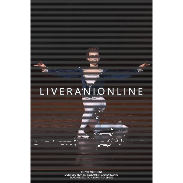 \'Il lago dei cigni\' con il Teatro Nazionale di Opera e Balletto della Moldavia al teatro Arcimboldi di Milano nella foto: Dinu Tamazlacaru © Antonio Sorano - ag. Aldo Liverani sas