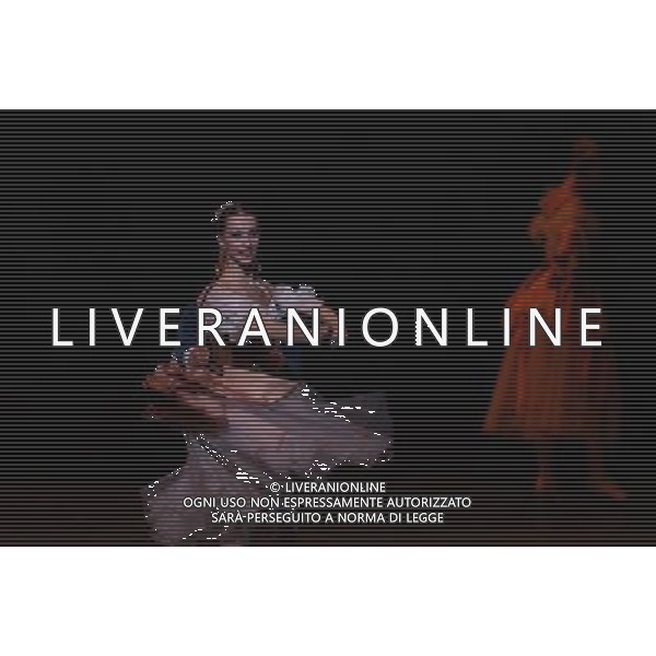 \'Il lago dei cigni\' con il Teatro Nazionale di Opera e Balletto della Moldavia al teatro Arcimboldi di Milano nella foto: ballerina © Antonio Sorano - ag. Aldo Liverani sas