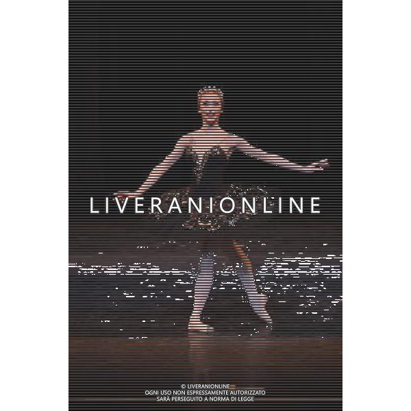 \'Il lago dei cigni\' con il Teatro Nazionale di Opera e Balletto della Moldavia al teatro Arcimboldi di Milano nella foto: Iana Salendo © Antonio Sorano - ag. Aldo Liverani sas