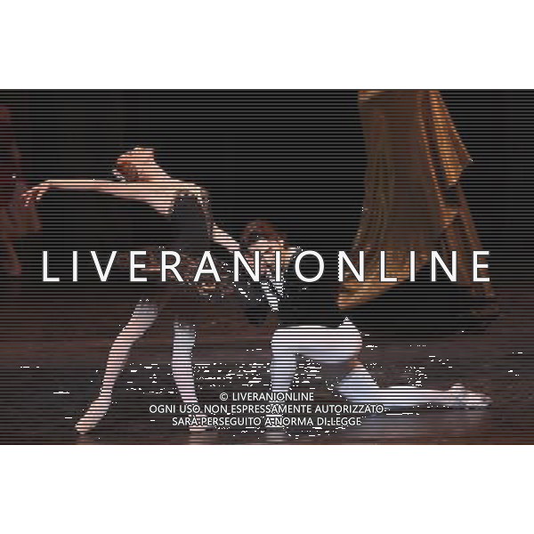 \'Il lago dei cigni\' con il Teatro Nazionale di Opera e Balletto della Moldavia al teatro Arcimboldi di Milano nella foto: Iana Salendo e Dinu Tamazlacaru, primi solisti del Teatro dell\'Opera di Berlino © Antonio Sorano - ag. Aldo Liverani sas