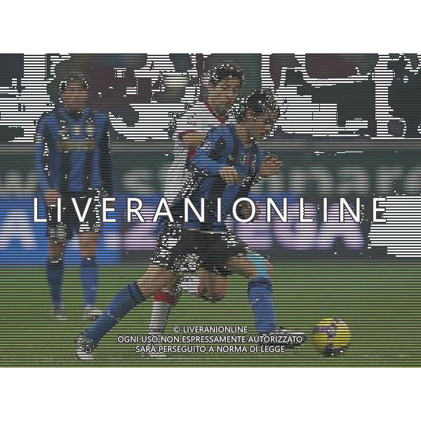 Milano 13-01-2009 coppa italia tim cup 2008/09 inter-genoa 3:1 nella foto cristian chivu e giuseppe sculli ph marco luzzani/ag aldo liverani s.a.s. 