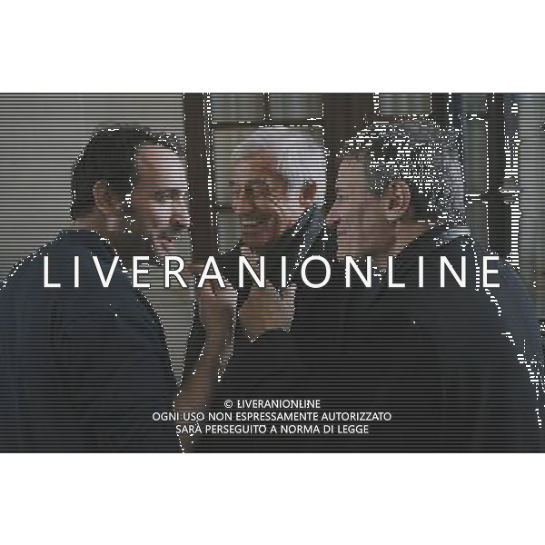 FILM: \' UN HOMME ET SON CHIEN\' ( 2007) - REGIA DI FRANCIS HUSTER NELLA FOTO: Jean Dujardin/Jean-Paul Belmondo © UFF. STAMPA - AG. ALDO LIVERANI SAS