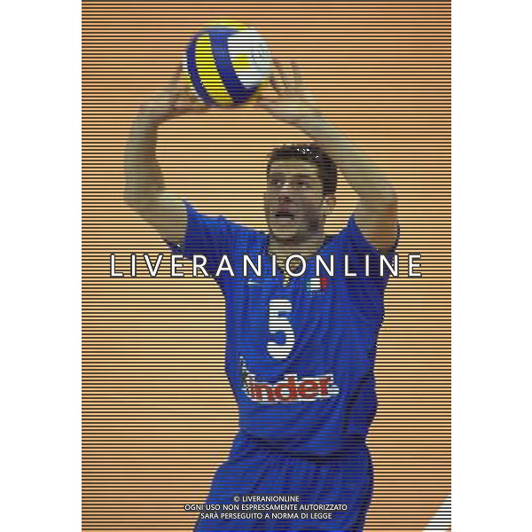 NAZIONALE ITALIANA VOLLEY2003 NELLA FOTO VALERIO VERMIGLIO FOTO ALDO LIVERANI