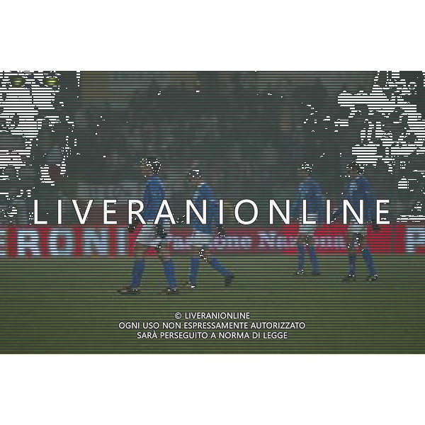 POLONIA-ITALIA NAZIONALE AMICHEVOLE 12/11/2003 NELLA FOTO DELUSIONE DEI GIOCATORI A TESTA BASSA* FOTO PAOLA GARBUIO/AGENZIA ALDO LIVERANI