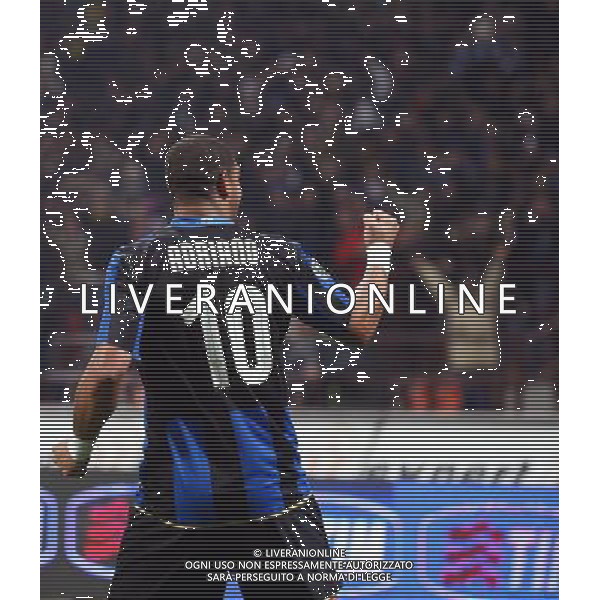 Inter -Roma 21/01/2009 Calcio Coppa Italia Tim Cup 2008-2009 Nella foto esultanza dopo il gol di Adriano Foto Agenzia Aldo Liverani Sas