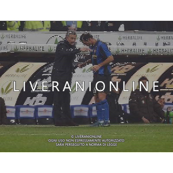 Inter - Roma 21/01/2009 Calcio Quarti di Finale di Coppa Italia Tim Cup 2008-2009 Nella foto Jose\' Mourinho e Stankovic dejan ph Agenzia ALDO LIVERANI Sas