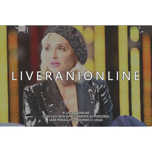 TRASMISSIONE TV: \' SCHERZI A PARTE\' NELLA FOTO: PAOLA BARALE FOTO ANTONIO SORANO - AG. ALDO LIVERANI SAS CAPPELLO