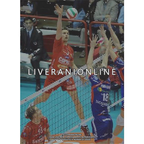 TIM Cup A1 Final Four di Volley 1° Semifinale Forlì(FC) - 31.01.2009 Lube Banca Marche Macerata–Copra Nordmeccanica Piacenza Nella Foto:PAMPEL CHRISTIAN /Ph.Vitez-Ag. Aldo Liverani