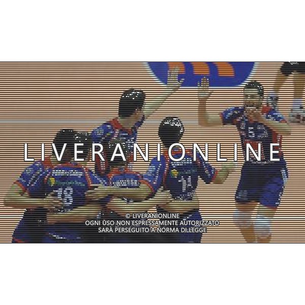 TIM Cup A1 Final Four di Volley 1° Semifinale Forlì(FC) - 31.01.2009 Lube Banca Marche Macerata–Copra Nordmeccanica Piacenza Nella Foto:ESULTANZA MACERATA /Ph.Vitez-Ag. Aldo Liverani