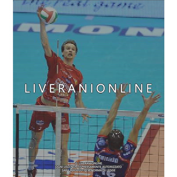 TIM Cup A1 Final Four di Volley 1° Semifinale Forlì(FC) - 31.01.2009 Lube Banca Marche Macerata–Copra Nordmeccanica Piacenza Nella Foto:PAMPEL CHRISTIAN /Ph.Vitez-Ag. Aldo Liverani