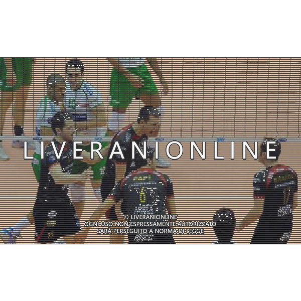 TIM Cup A1 Final Four di Volley 2° Semifinale Forlì(FC) - 31.01.2009 Bre Banca Lannutti Cuneo–Sisley Treviso Nella Foto:ESULTANZA TREVISO /Ph.Vitez-Ag. Aldo Liverani
