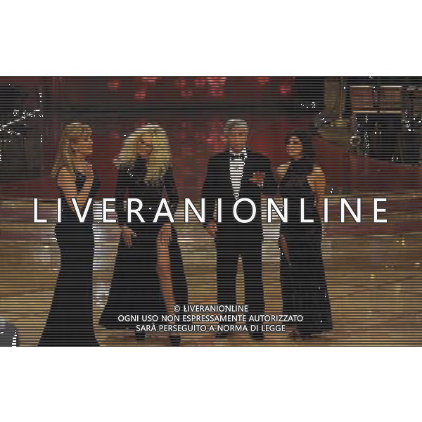 TRASMISSIONE TV: \' BALLANDO CON LE STELLE\' STUDI VOXON - ROMA NELLA FOTO: MILLY CARLUCCI - GIANNI RIVERA, OSPITE DELLA SERATA, CON LA MOGLIE LAURA, ELENA CONIGLIO © MASSIMO BRUNI - AG. ALDO LIVERANI SAS