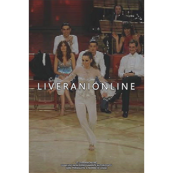 TRASMISSIONE TV: \' BALLANDO CON LE STELLE\' STUDI VOXON - ROMA NELLA FOTO: VALENTINA VEZZALI © MASSIMO BRUNI - AG. ALDO LIVERANI SAS