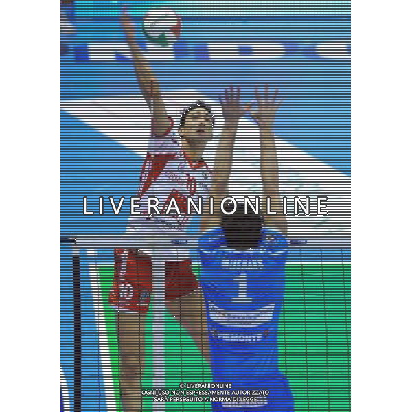 TIM Cup A1 Final Four di Volley Finale Forli\'(FC) - 01.02.2009 Bre Banca Lannutti Cuneo-Lube Banca Marche Macerata Nella Foto: MARTINO MATTEO /Ph.Vitez-Ag. Aldo Liverani