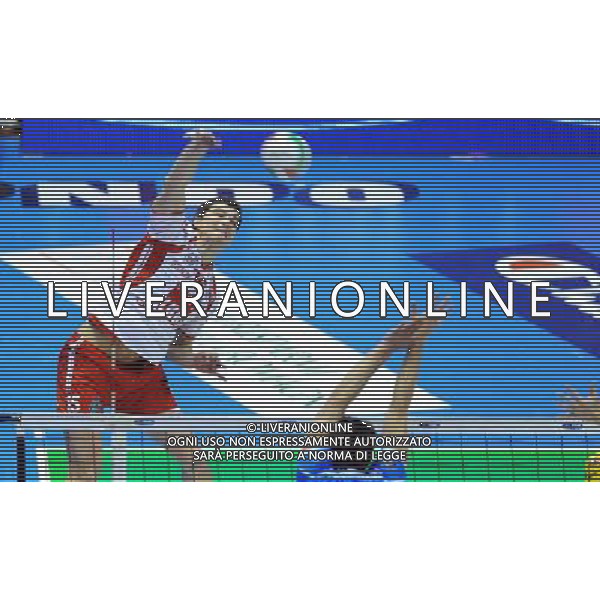 TIM Cup A1 Final Four di Volley Finale Forli\'(FC) - 01.02.2009 Bre Banca Lannutti Cuneo-Lube Banca Marche Macerata Nella Foto: OMRCEN IGOR /Ph.Vitez-Ag. Aldo Liverani