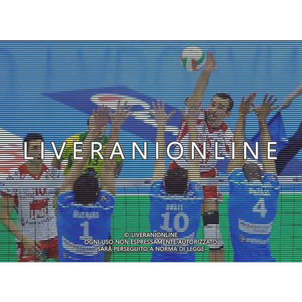 TIM Cup A1 Final Four di Volley Finale Forli\'(FC) - 01.02.2009 Bre Banca Lannutti Cuneo-Lube Banca Marche Macerata Nella Foto:SWIDERSKI SEBASTIAN /Ph.Vitez-Ag. Aldo Liverani