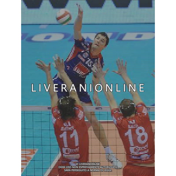 TIM Cup A1 Final Four di Volley 1° Semifinale Forli\'(FC) - 31.01.2009 Lube Banca Marche Macerata-Copra Nordmeccanica Piacenza Nella Foto:OMRCEN IGOR /Ph.Vitez-Ag. Aldo Liverani