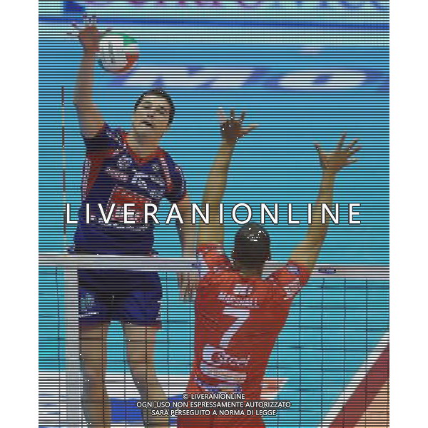 TIM Cup A1 Final Four di Volley 1° Semifinale Forli\'(FC) - 31.01.2009 Lube Banca Marche Macerata-Copra Nordmeccanica Piacenza Nella Foto:OMRCEN IGOR /Ph.Vitez-Ag. Aldo Liverani