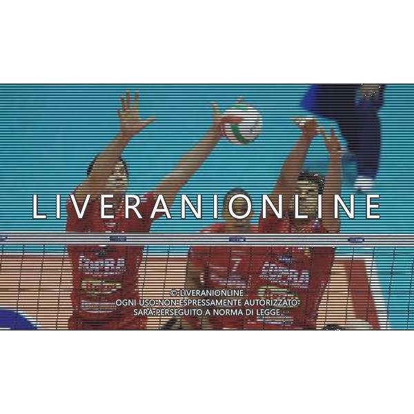 TIM Cup A1 Final Four di Volley 1° Semifinale Forli\'(FC) - 31.01.2009 Lube Banca Marche Macerata-Copra Nordmeccanica Piacenza Nella Foto:ZLATANOV HRISTO-RAK MICHAL /Ph.Vitez-Ag. Aldo Liverani